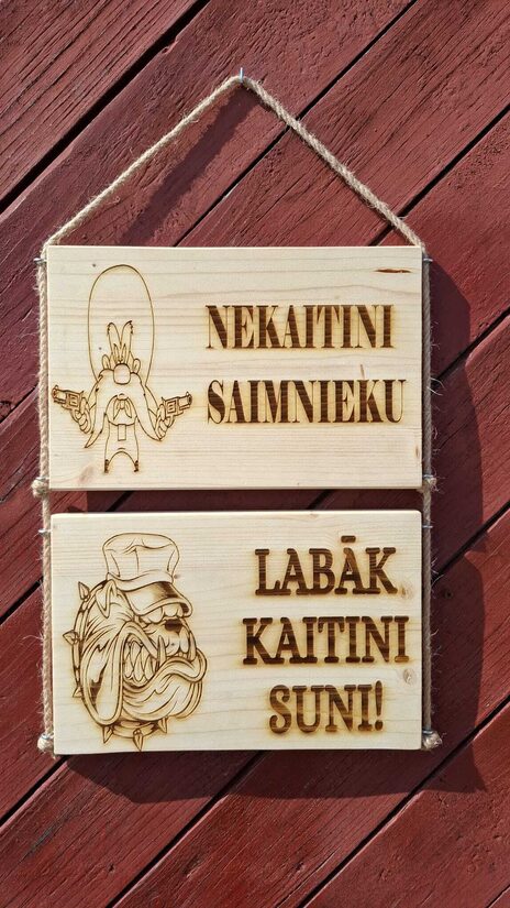 Plāksne "Nekaitini saimnieku"